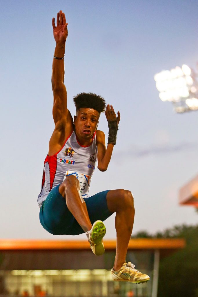 Paratletas de Taubaté disputam medalhas no atletismo paralímpico nesta segunda-feira