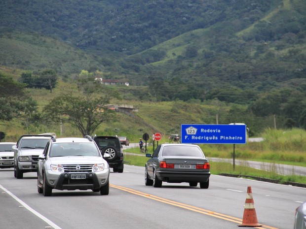 Governo de SP estuda criação de ciclovia na Rodovia Floriano Rodrigues Pinheiro