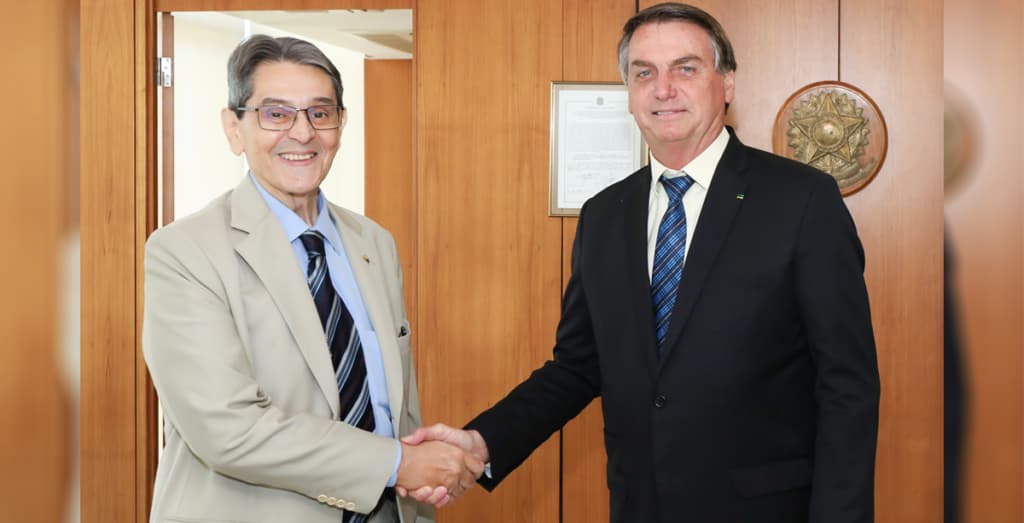 Ministro do STF, Alexandre de Moraes, determina prisão do ex-deputado Roberto Jefferson
