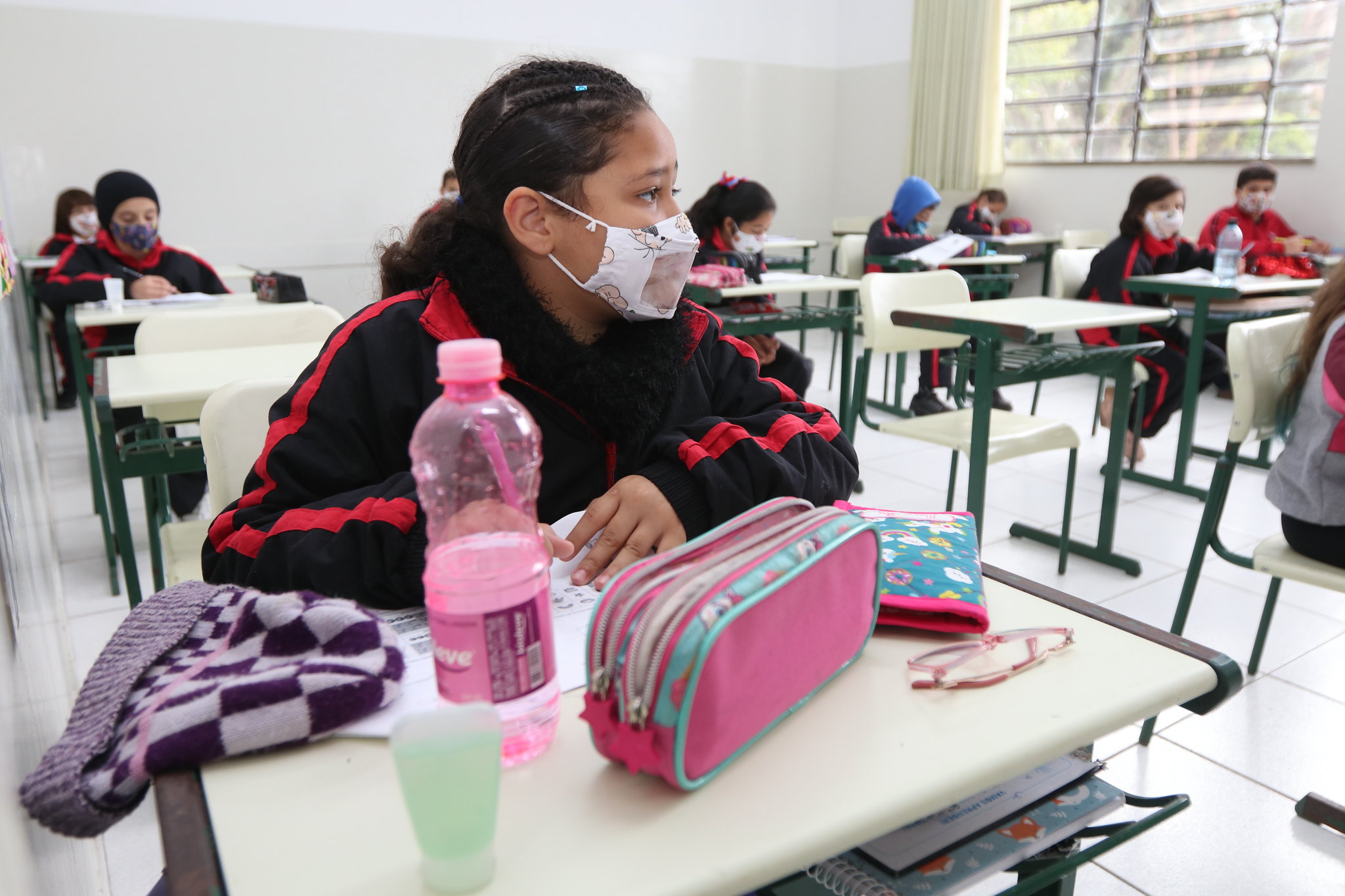 Aulas nas escolas municipais de Jacareí voltam a ter 100% dos alunos presencialmente nesta segunda-feira