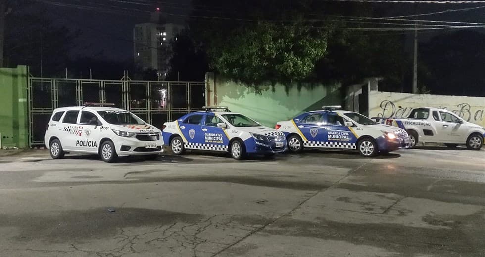 Fiscalização impede festa clandestina em chácara na Vila São Bento em São José dos Campos