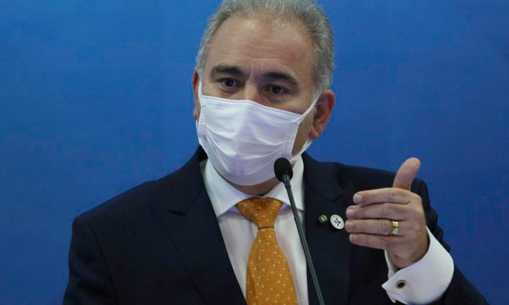 Vacinação é imprescindível para a retomada da economia, diz ministro