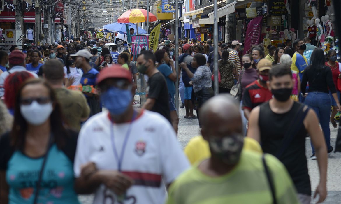 Brasil registra 202 mortes por Covid-19 em 24 horas