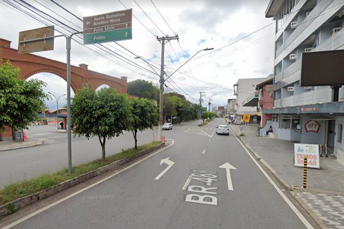 SAAE faz manutenção na rede de esgoto em Aparecida