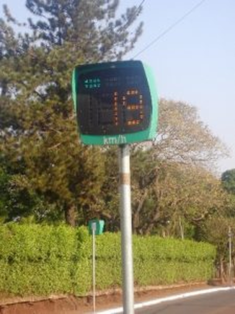 conter os excessos de velocidade em vias importantes da cidade.
