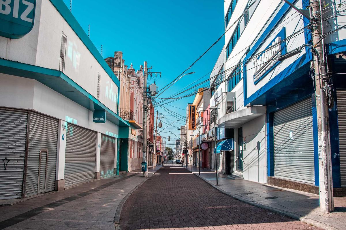 Prefeitura de Taubaté irá pagar até R$ 630 mil em decoração natalina